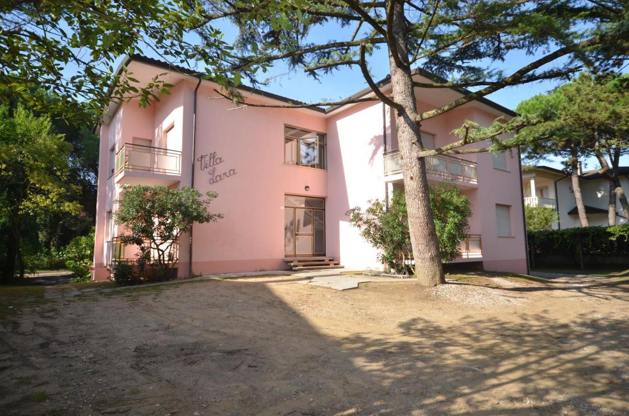 Appartamenti Lara Lignano Sabbiadoro Kültér fotó